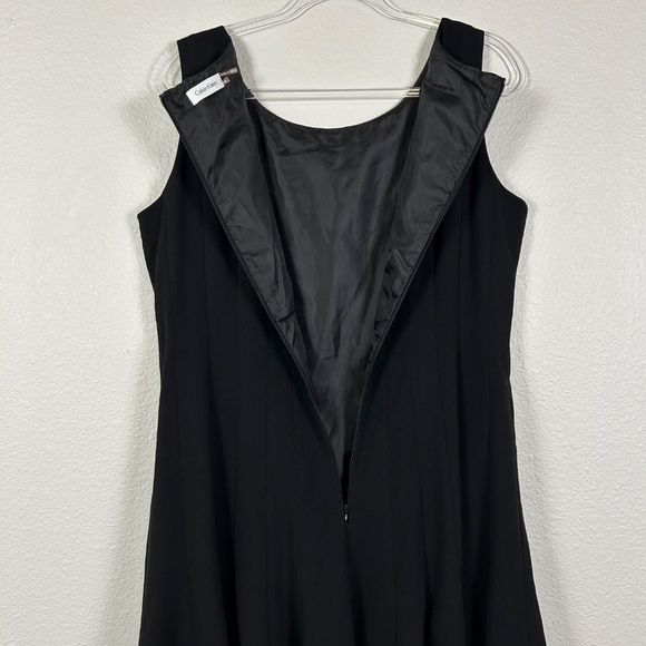 Calvin Klein size 14 black dress fit & flare pleated sleeveless knee lenght - Picture 7 of 10